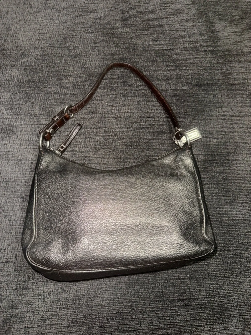 Y2K Coach Chelsea Metallic Silver Leather Shoulder Bag Mini Baguette 2007